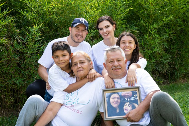 fam4